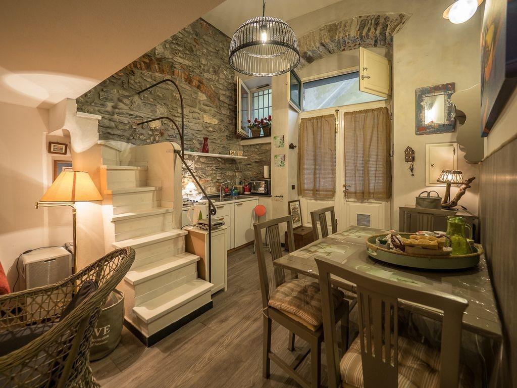 Petrella's Point With Ac Vernazza